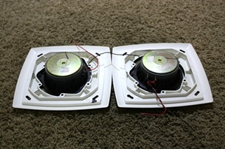 USED SET OF 2 BOSE SPEAKERS MOTORHOME ELECTRONICS FOR SALE